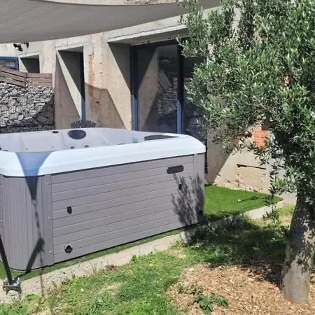 Paisible Avec Et Climatisation A - Fr-1-489-476 *
