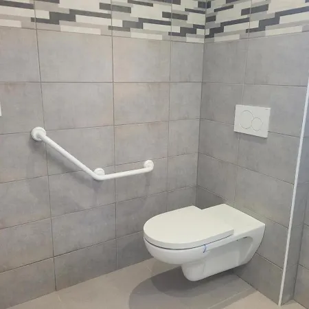 Paisible Avec Et Climatisation A - Fr-1-489-476 * Couzon